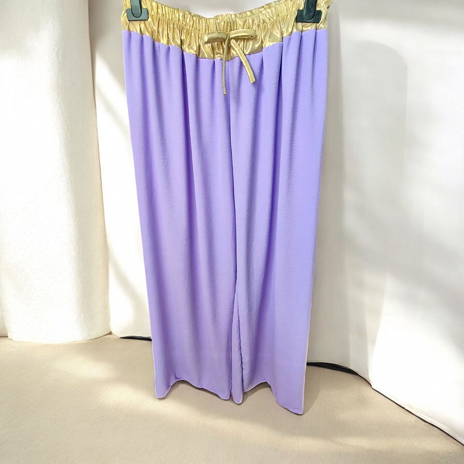 Pantalon Ample Lavande et Doré