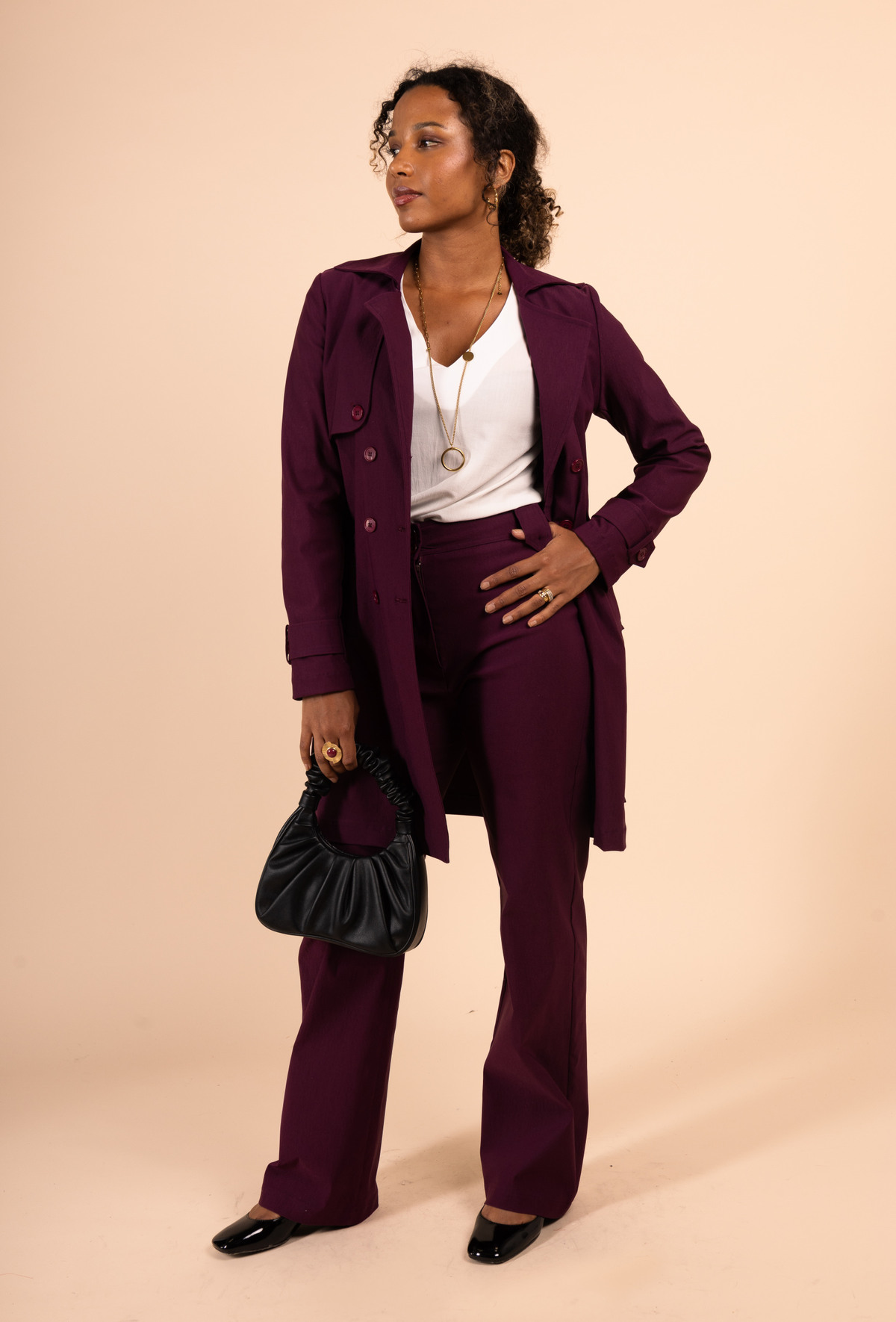 trench-aubergine-stretch_violet_6733508a566ac