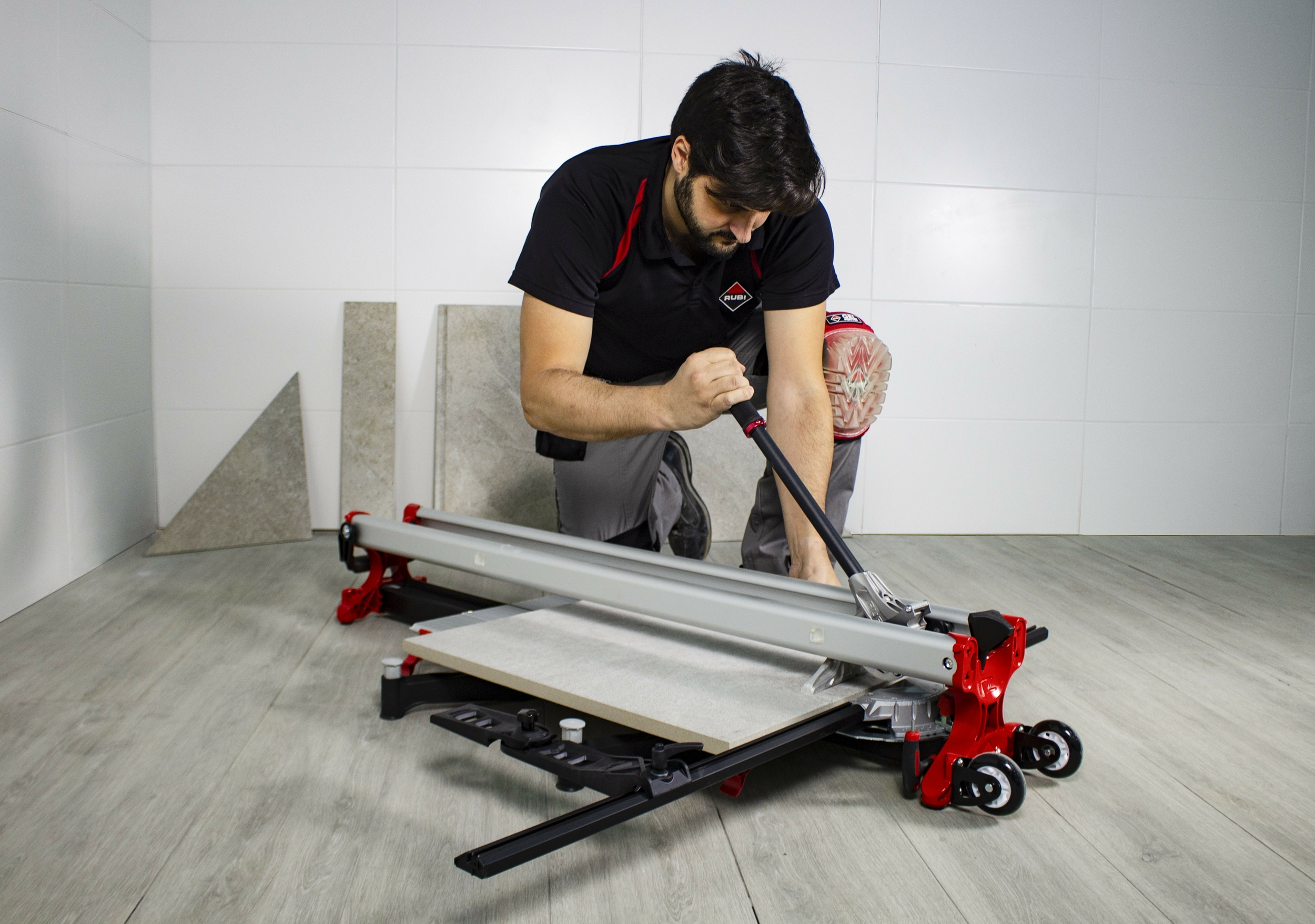 17952-coupe-carreaux-tz-850-rubi-(13)