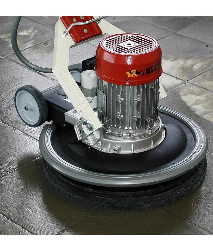 monobrosse-maxititina-raimondi-2-1