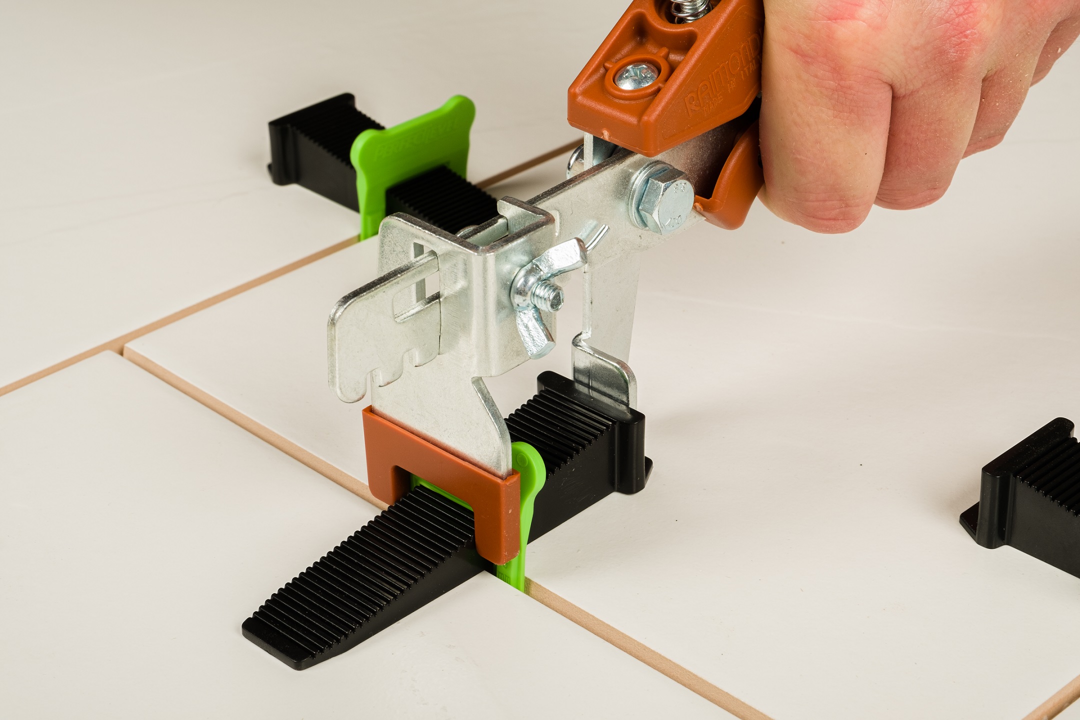 nivellement-carrelage-perffect-level-pro-(8)