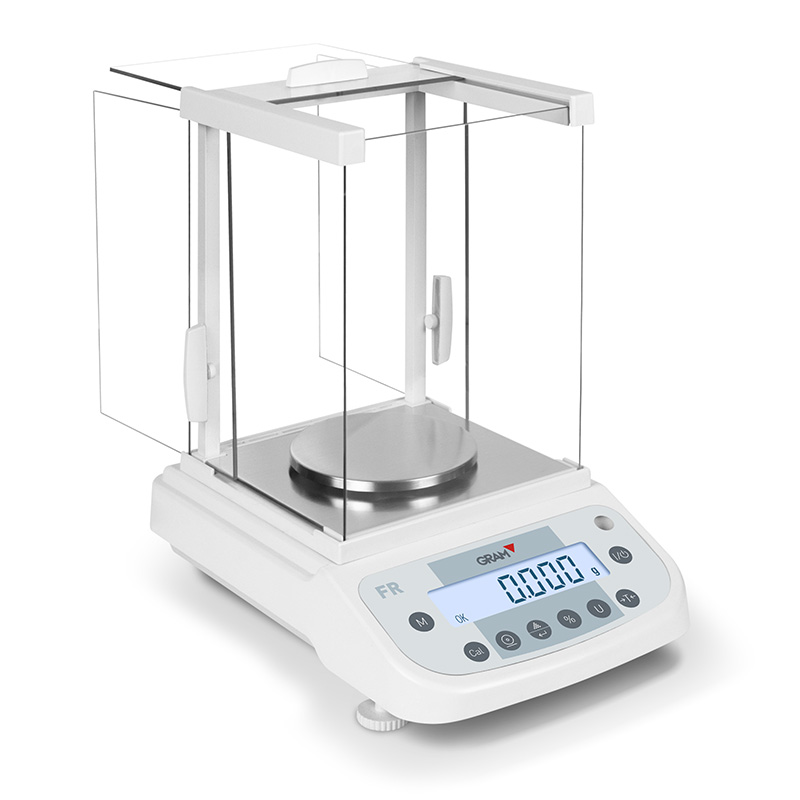 scale-with-a-wind-protected-weighing-chamber