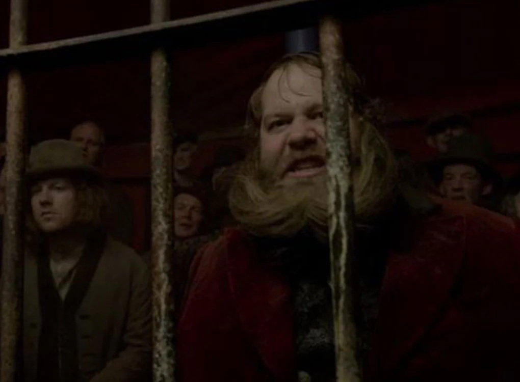 fantastic-beast-skender-movie-screen