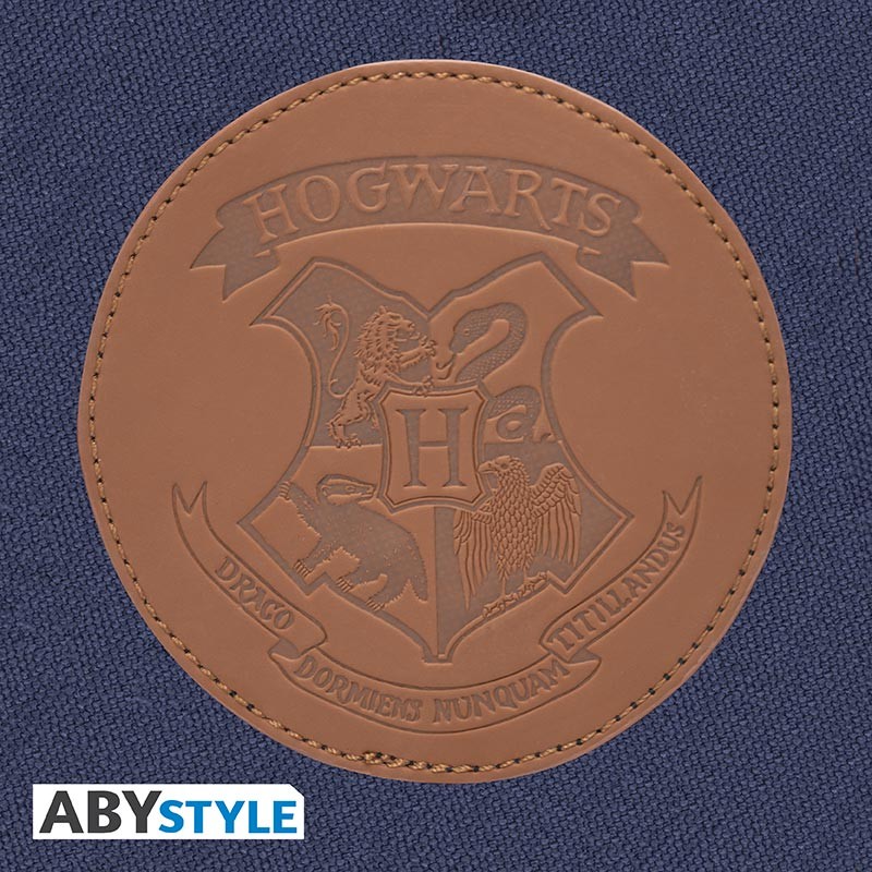 harry-potter-pochette-d-ordinateur-15-poudlard (3)