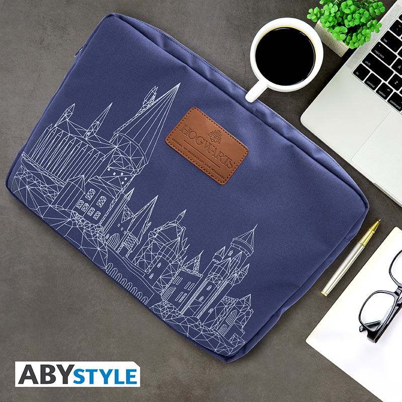 harry-potter-pochette-d-ordinateur-15-poudlard (5)