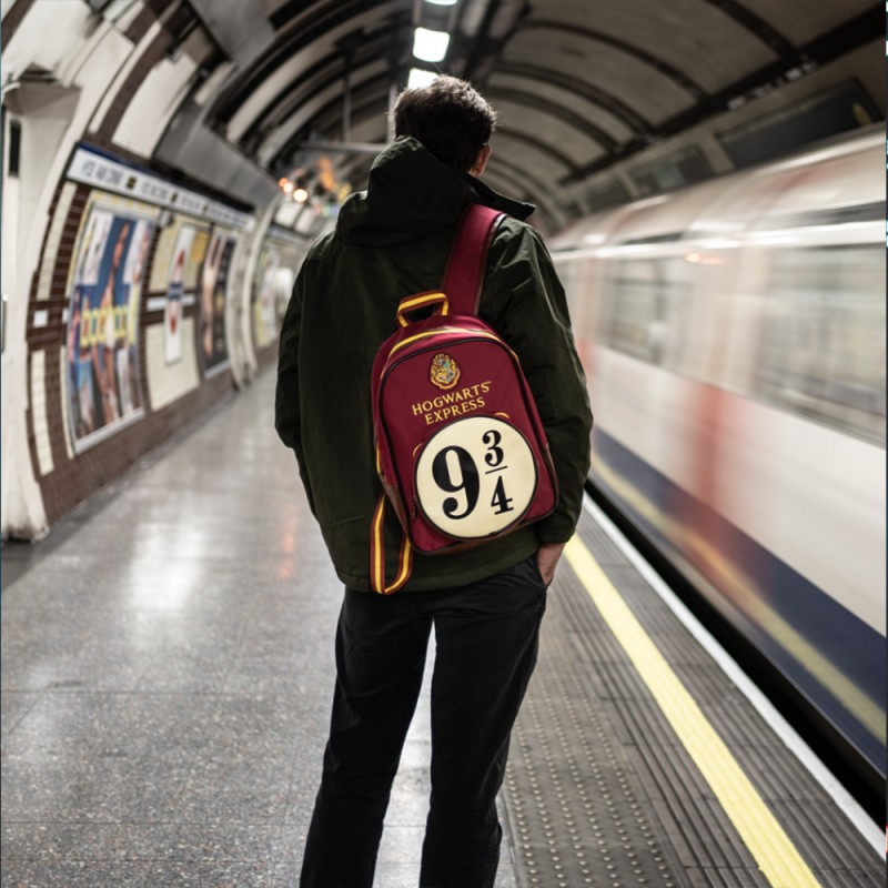 sac-a-dos-harry-potter-poudlard-quai-9-3-4 (1)