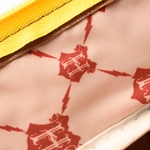 Harry_Potter_HogwartsExpress_Washbag_10_1746794435