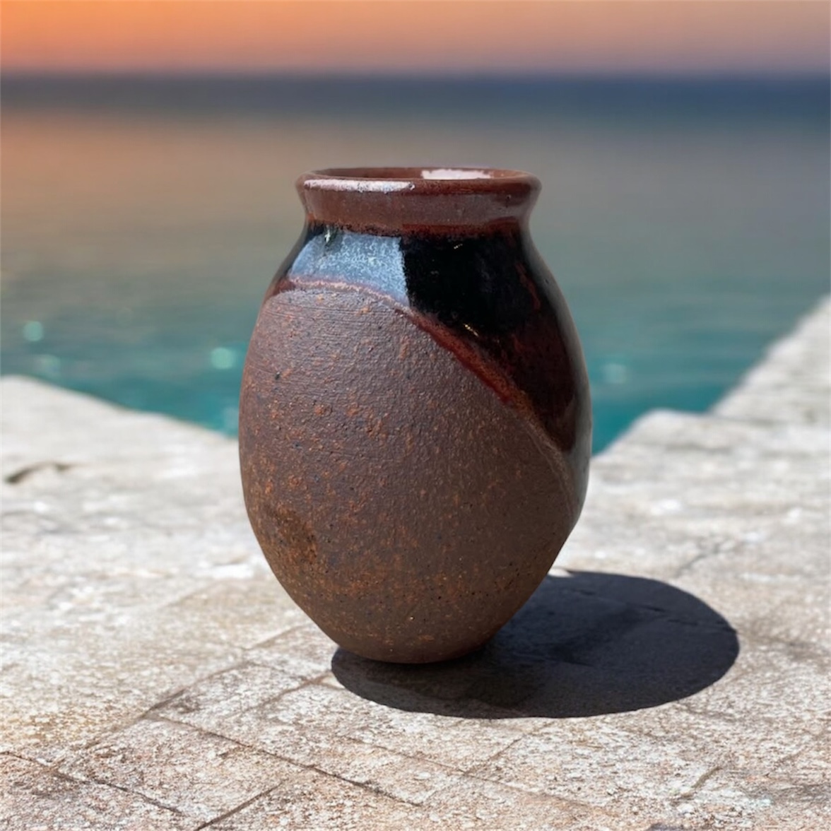 Vase en grès émaillé noir tenmoku