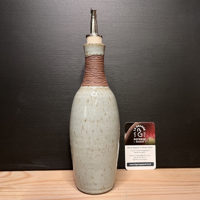 Huilier émaillé blanc HL04