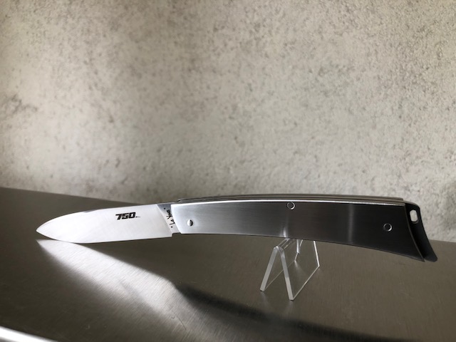 750-inox-brossé-ouvert-support