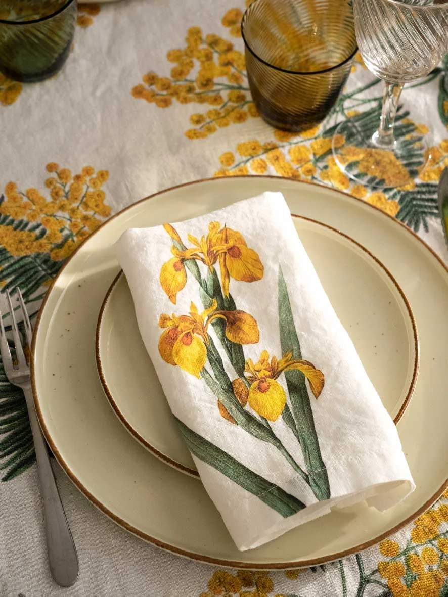Serviettes lin fleurs jaunes 4