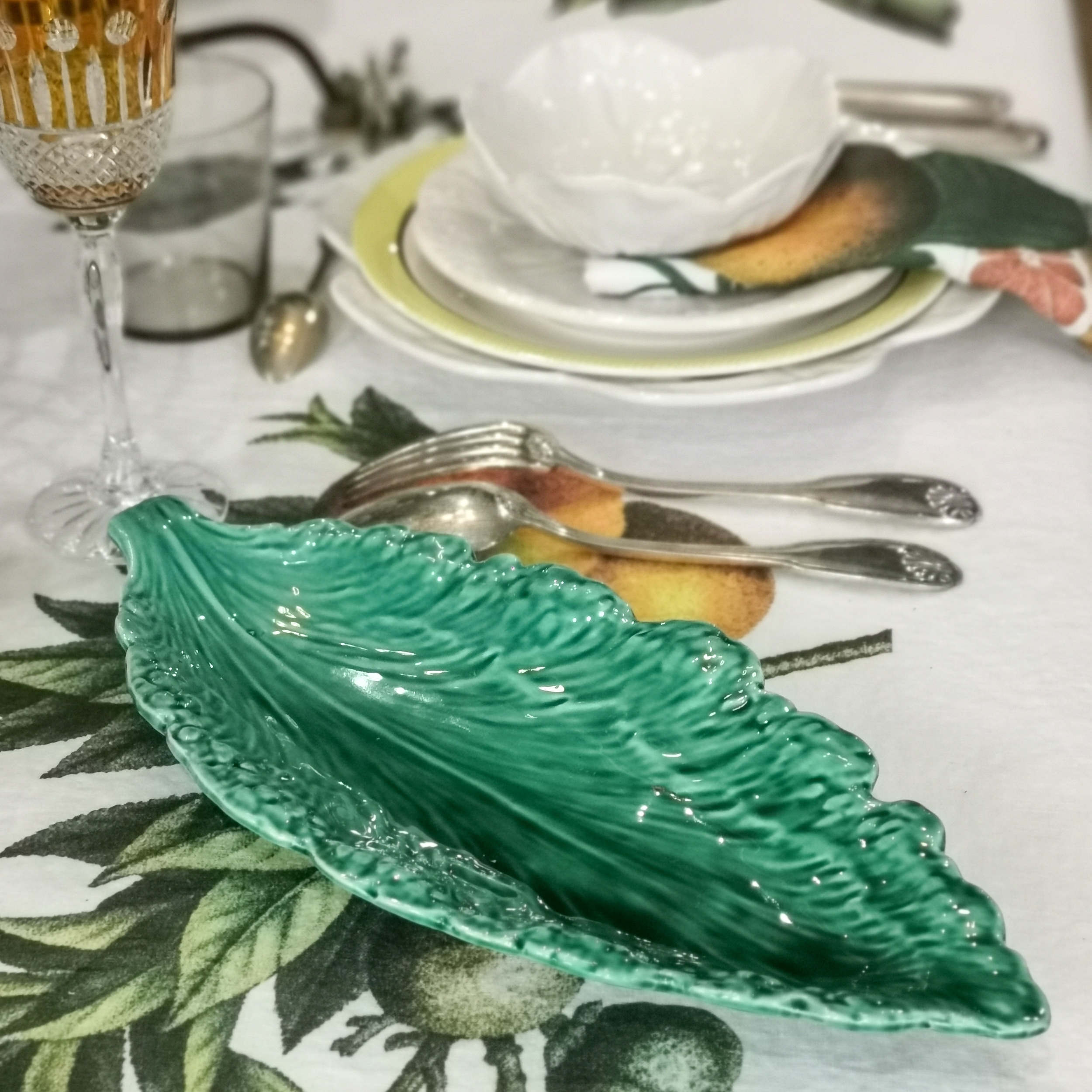 MR239-petit-plat-ravier-barbotine-sarreguemines-feuille-verte1