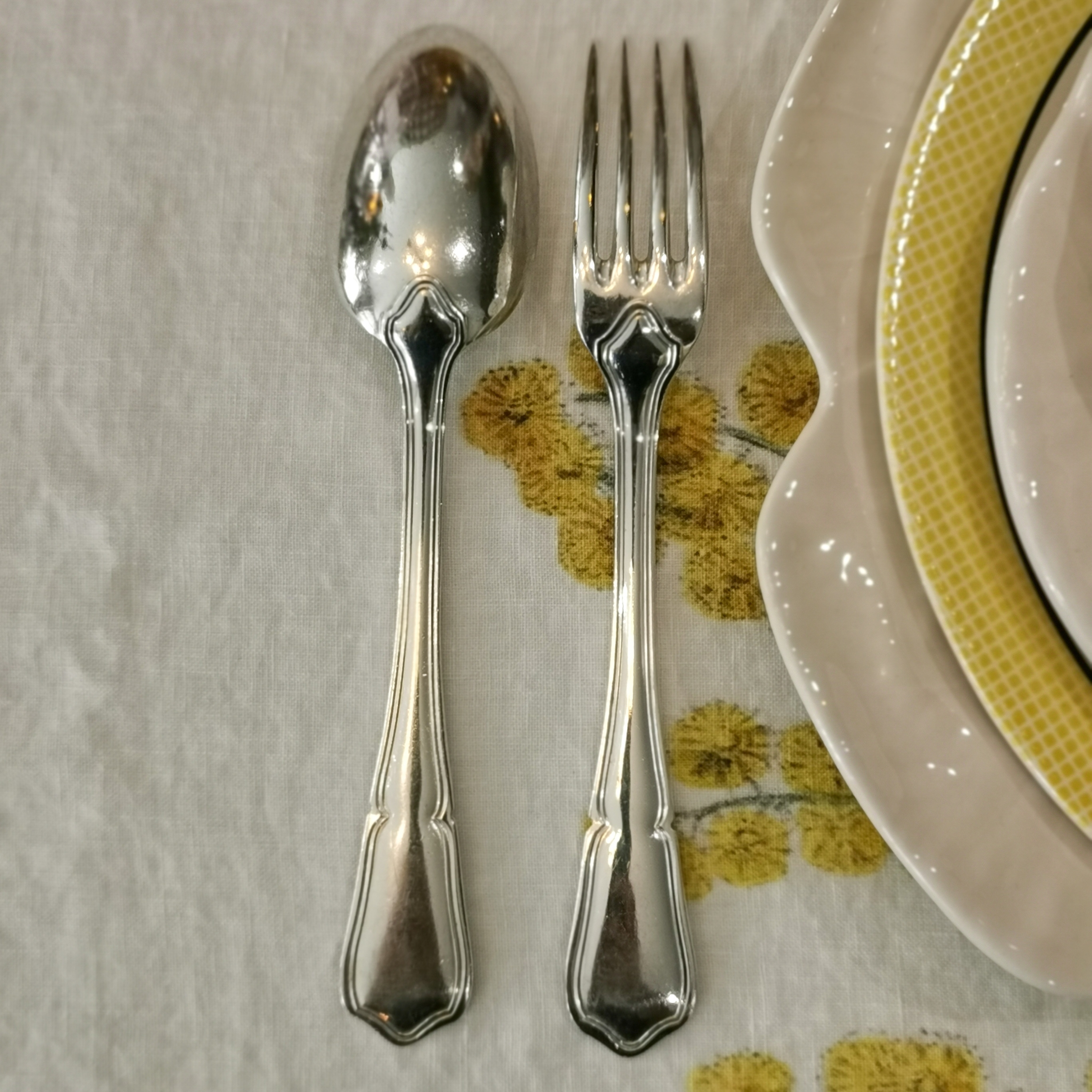12 Cuillères Et 11 Fourchettes Christofle – Modèle Filet – Métal Argenté
