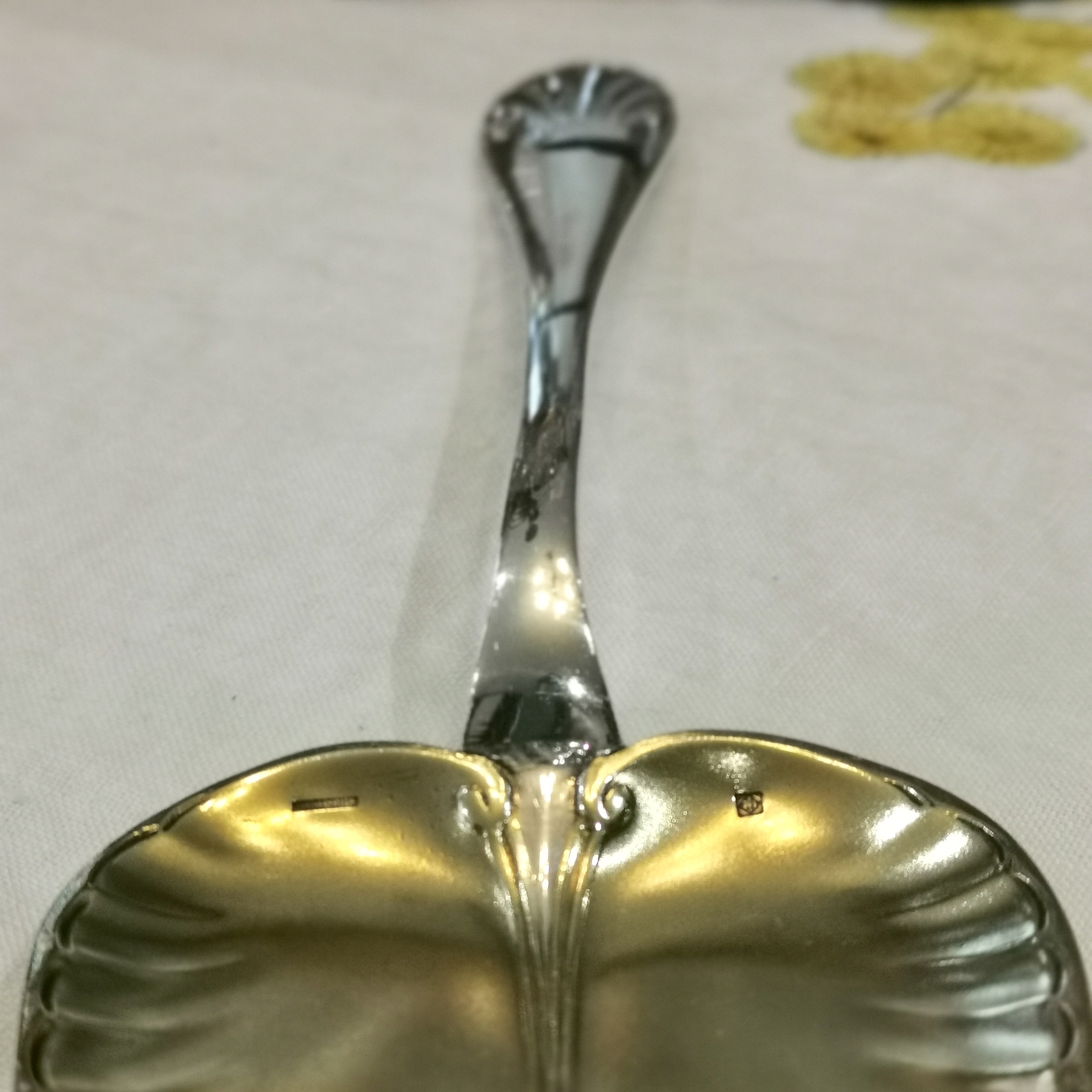 MR17-pelle-tarte-christofle-directoire-metal-argenté-vermeil5