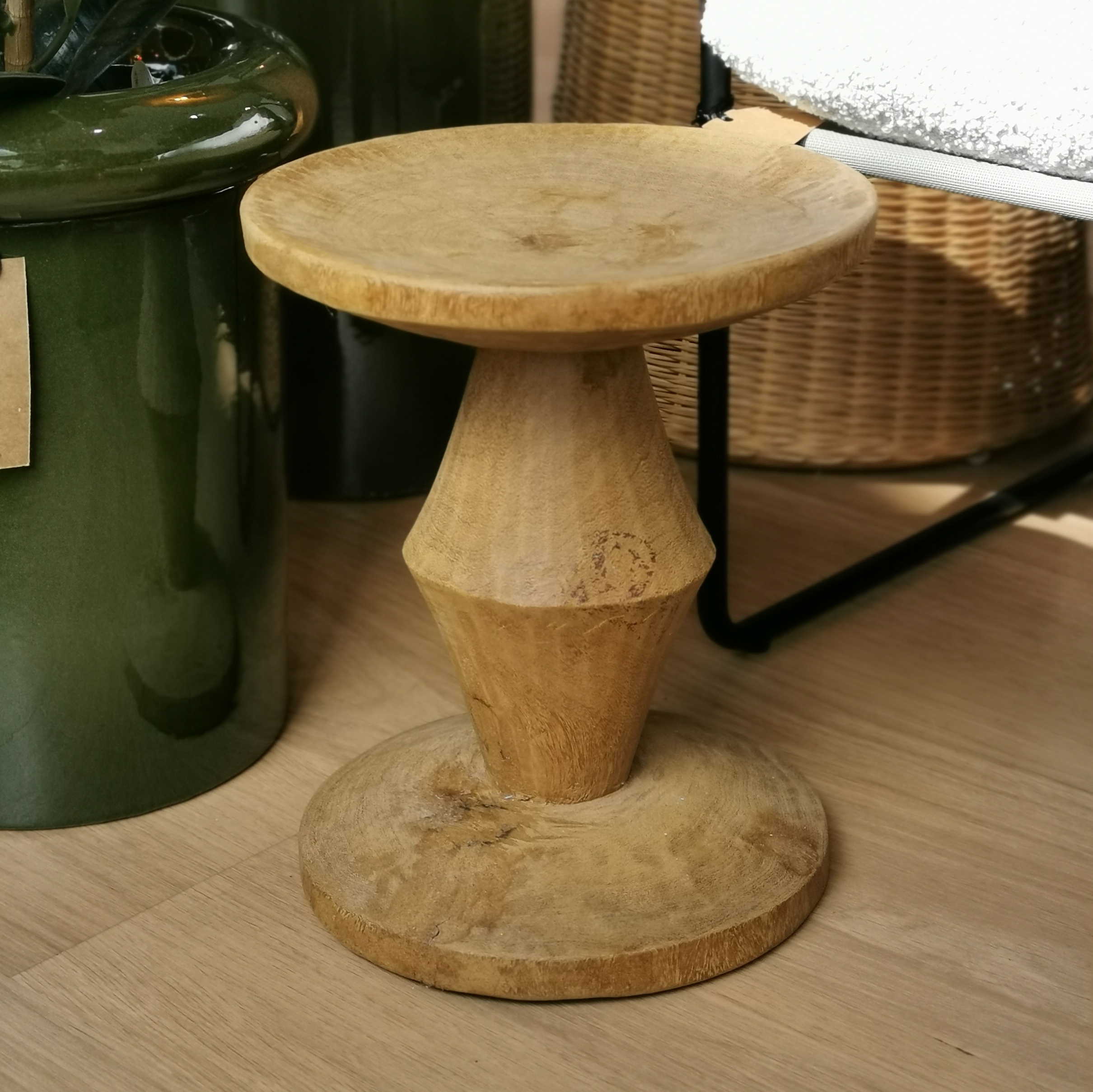 MR243-tabouret-ethnique-bois-massif-african-H32