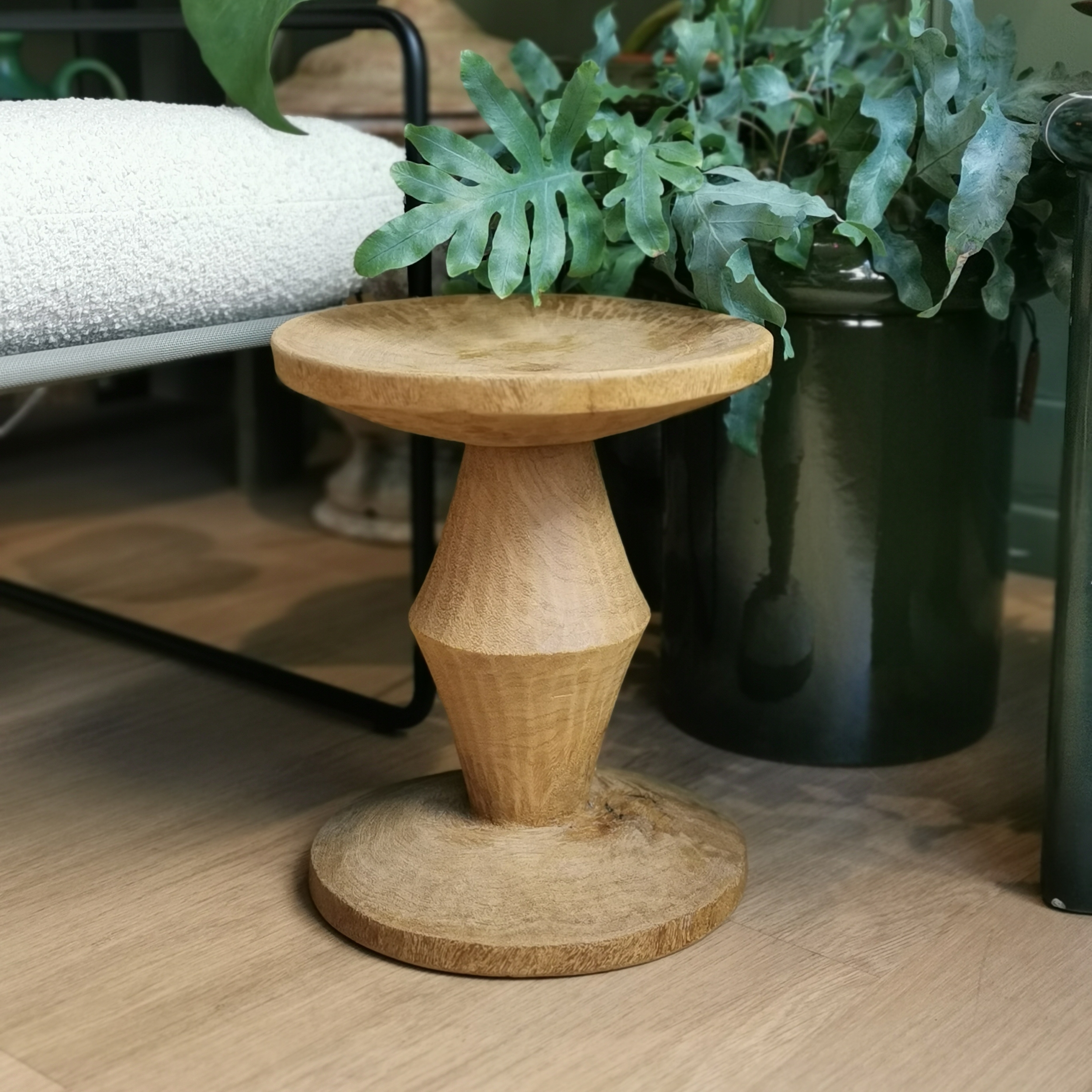 MR243-tabouret-ethnique-bois-massif-african-H32-1