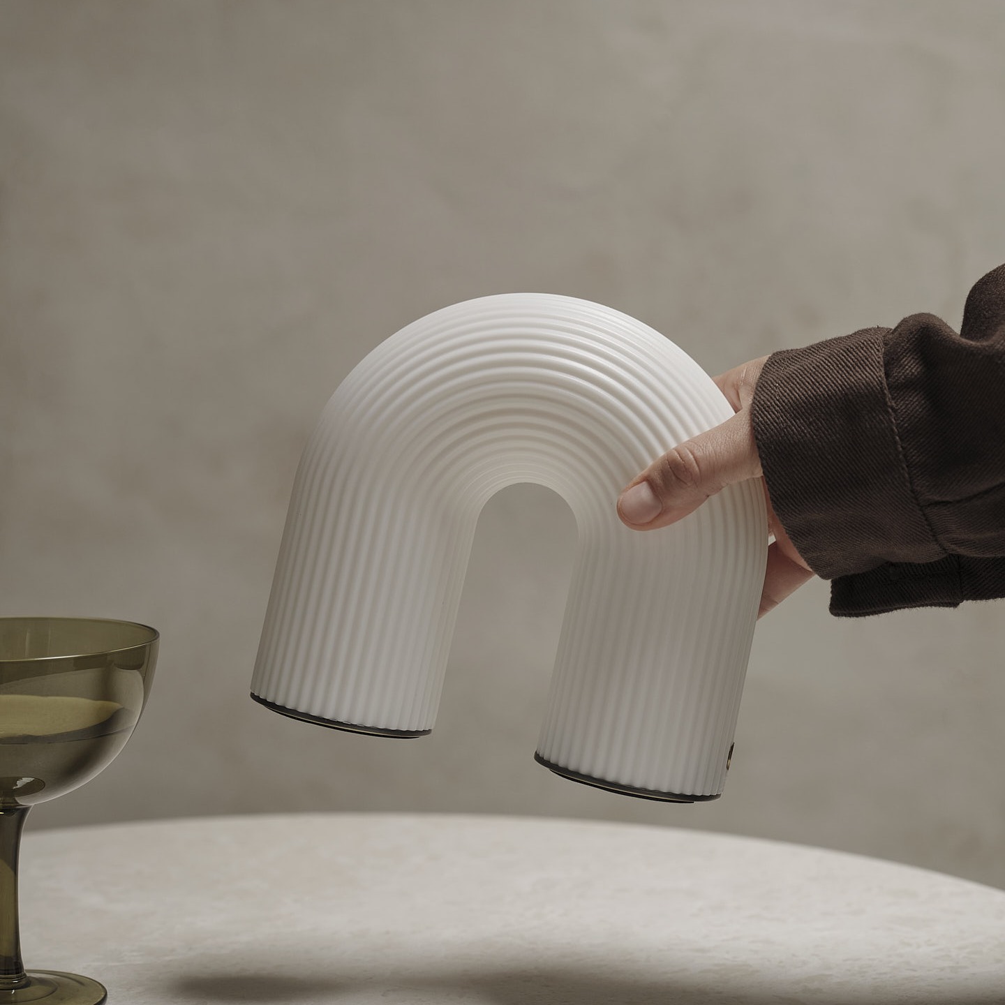 Vuelta-portable-lampe-ferm-living2