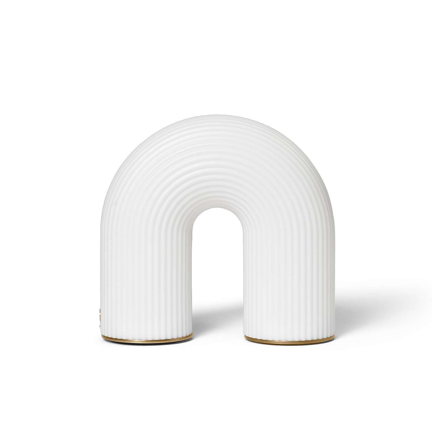 Vuelta-portable-lampe-ferm-living
