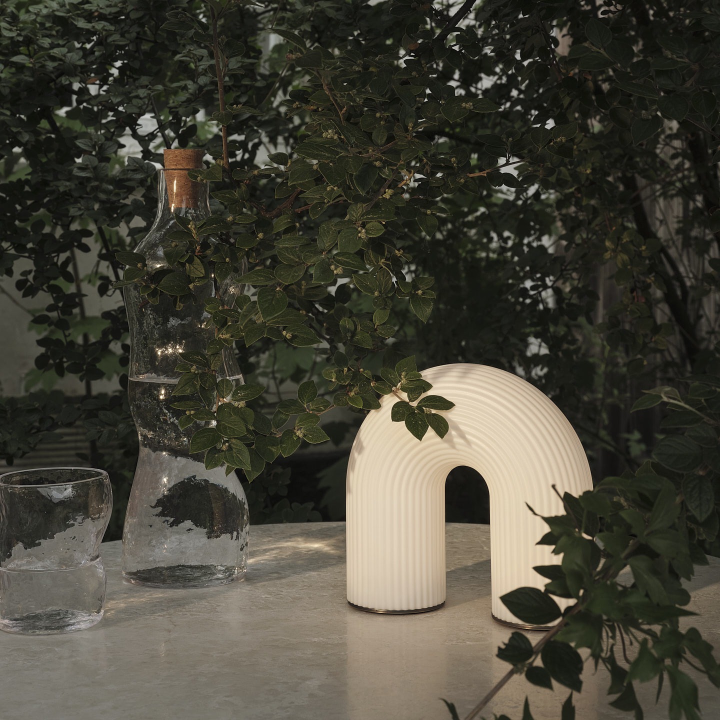 Vuelta-portable-lampe-ferm-living3
