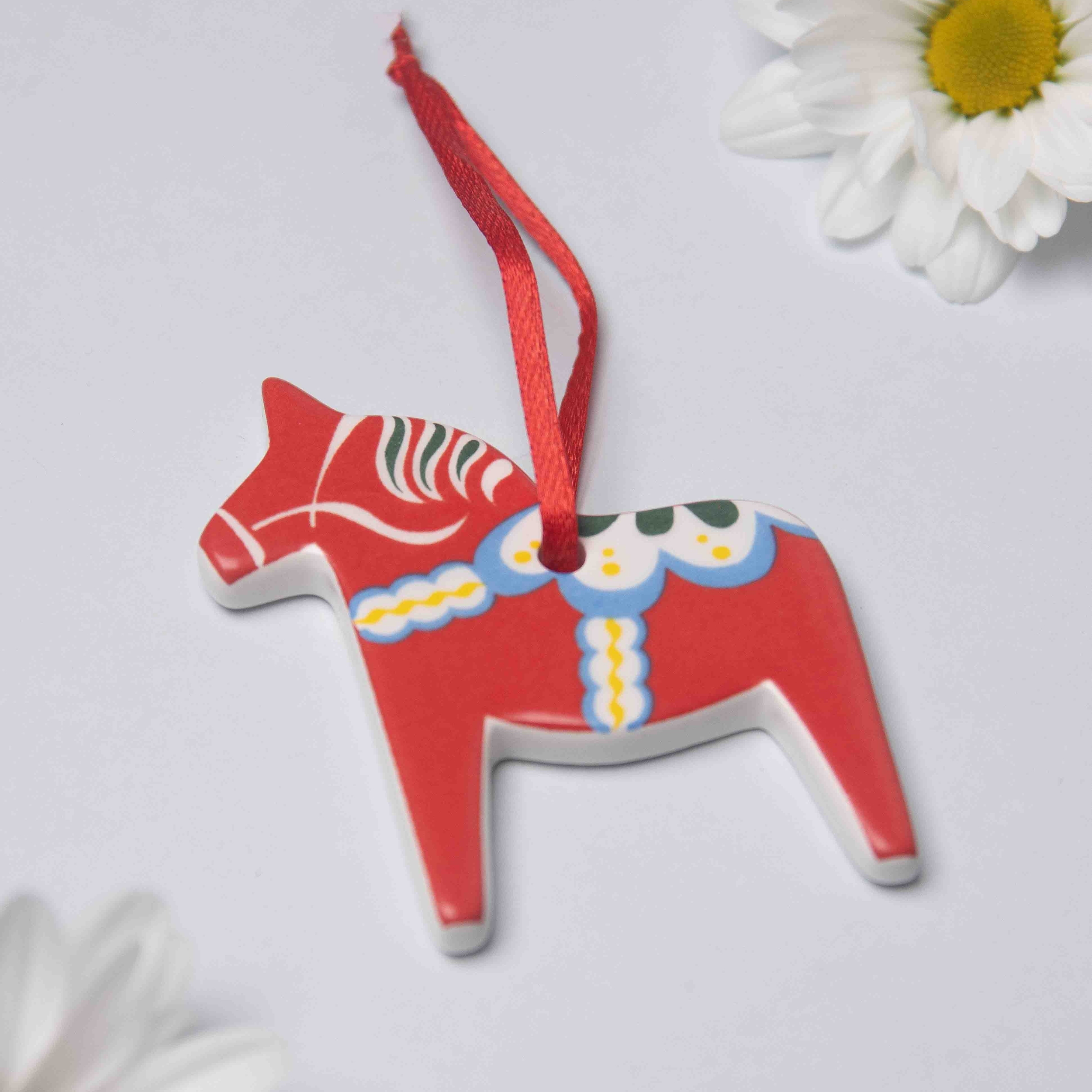 KH403-décoration-a-suspendre-ceramique-dalahorse-noel