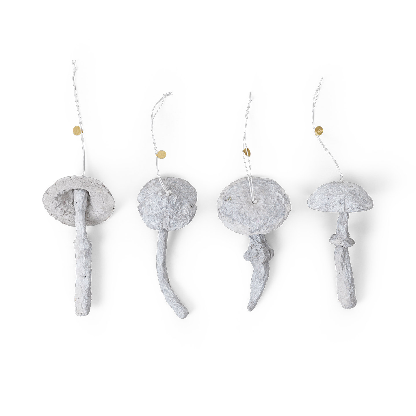 1104267522-mushroom-ornaments-set-decoration-champignons-ferm-living