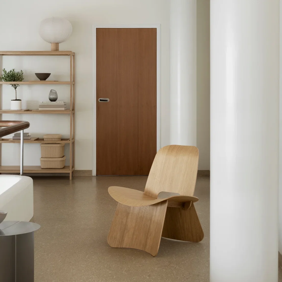 67304-chaise-nagomi-natural-oiled-chene-huile-bois-naturel-blomus-4