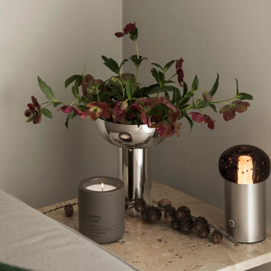 66981-vase-miyabi-acier-inoxidable-poli-taille-large-blomus-10