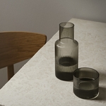 ensemble-carafe-verre-ripple-small-gris-fume-ferm-living1