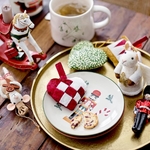 assiette-dessert-joly-bloomingville-gres-noel-casse-noisette-set-de-2.1