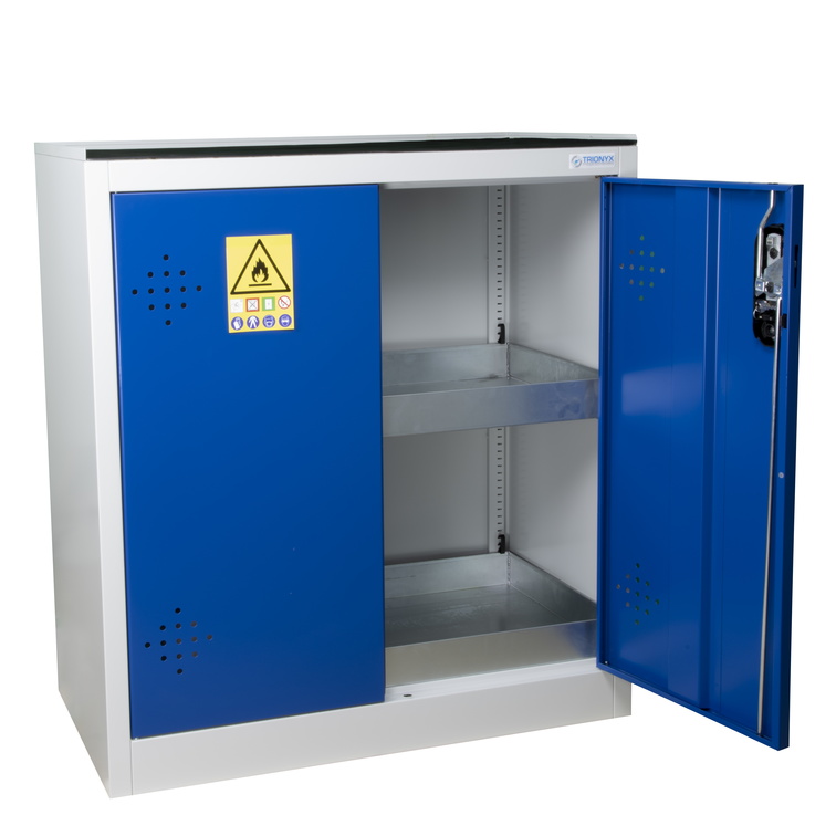 AZ110B_porte_droite