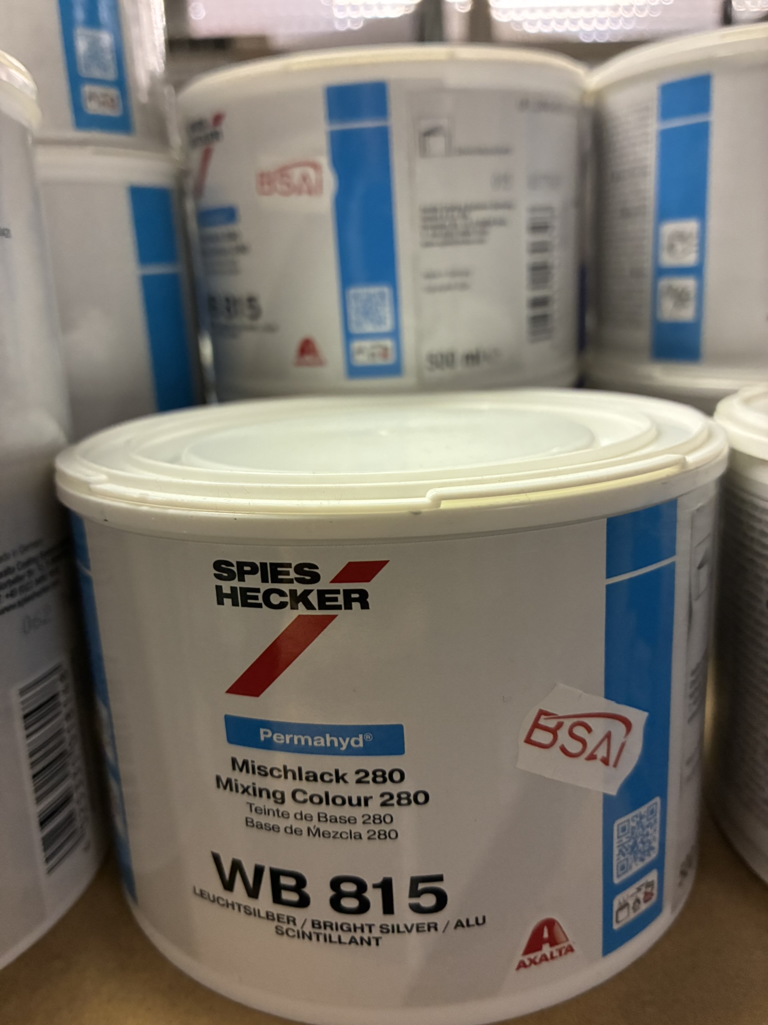 wb815