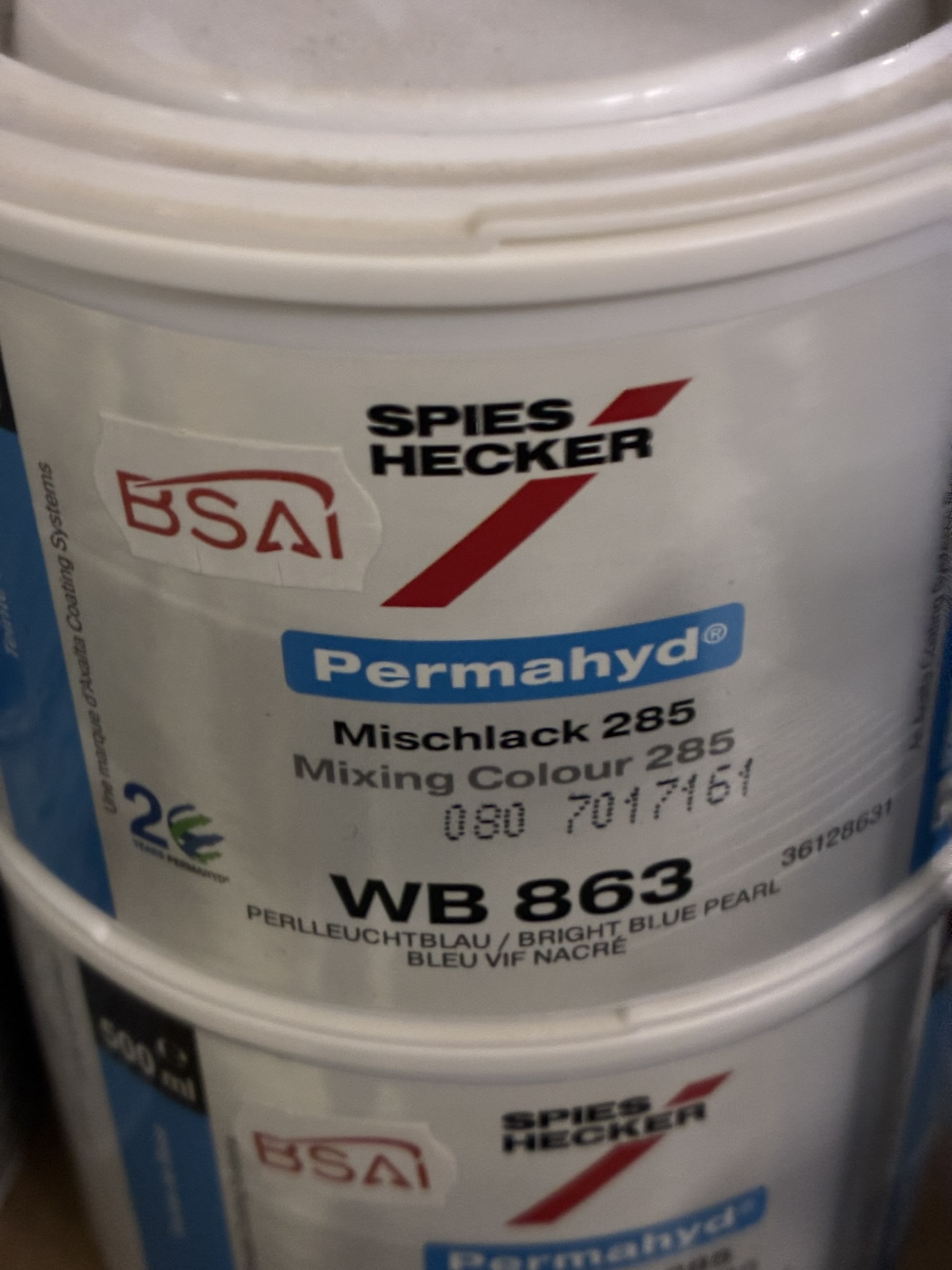 wb863