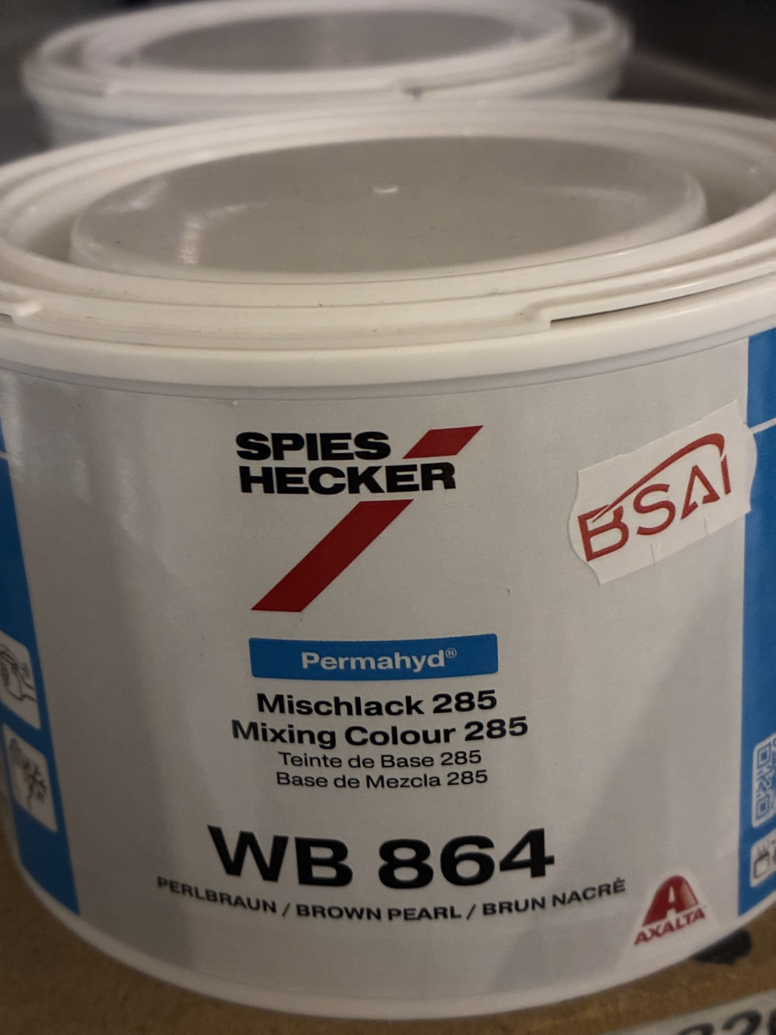 wb864