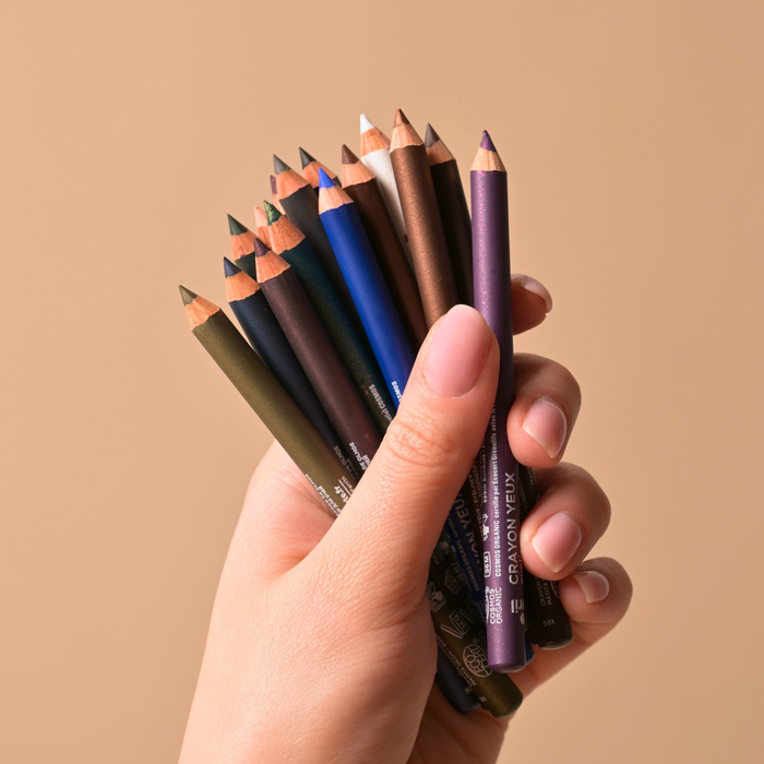 crayon-yeux-bronze-cuivre-avril