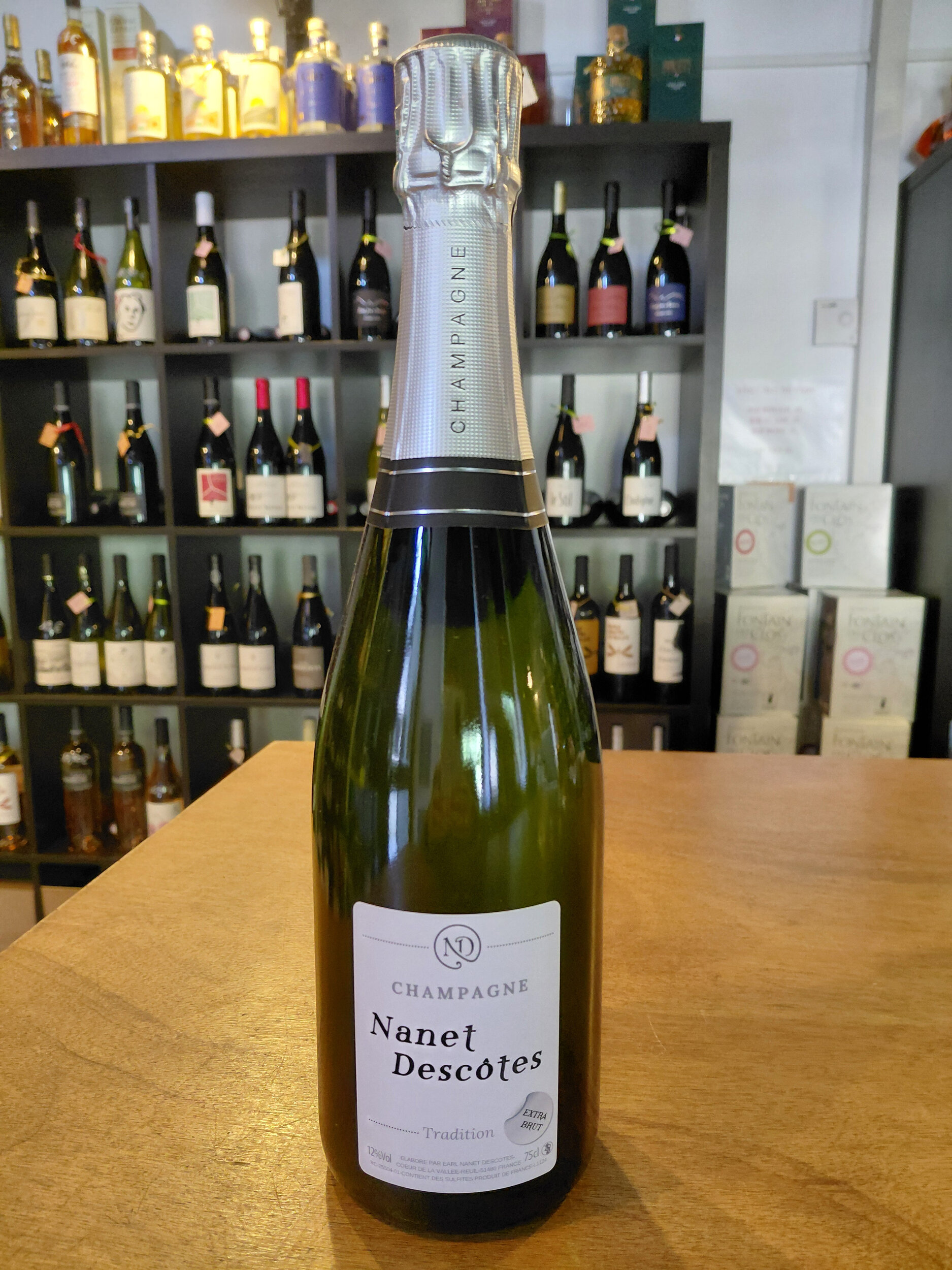 Champagne Nanet Descotes. Extra Brut.1