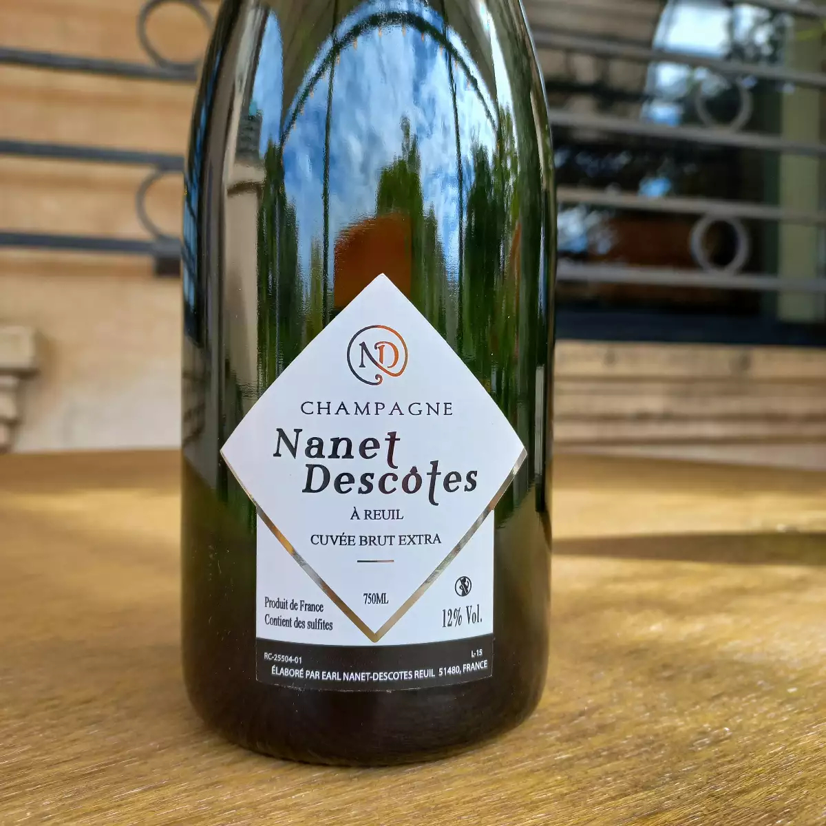 1733831156-champagne-nanet-descotes-extra-brut-jpeg