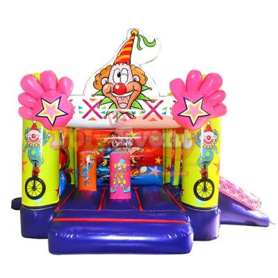 CHATEAU CIRQUE GONFLABLE
