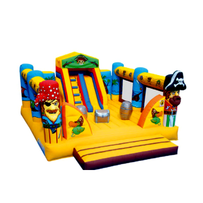 JEUX PIRATE GONFLABLE