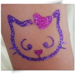 Tatouage-paillette-chat-coeur-zoom