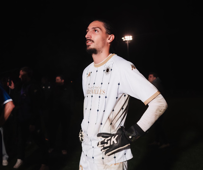 Nathan Yavorsky gardien CGK équipement du FC Versaille 