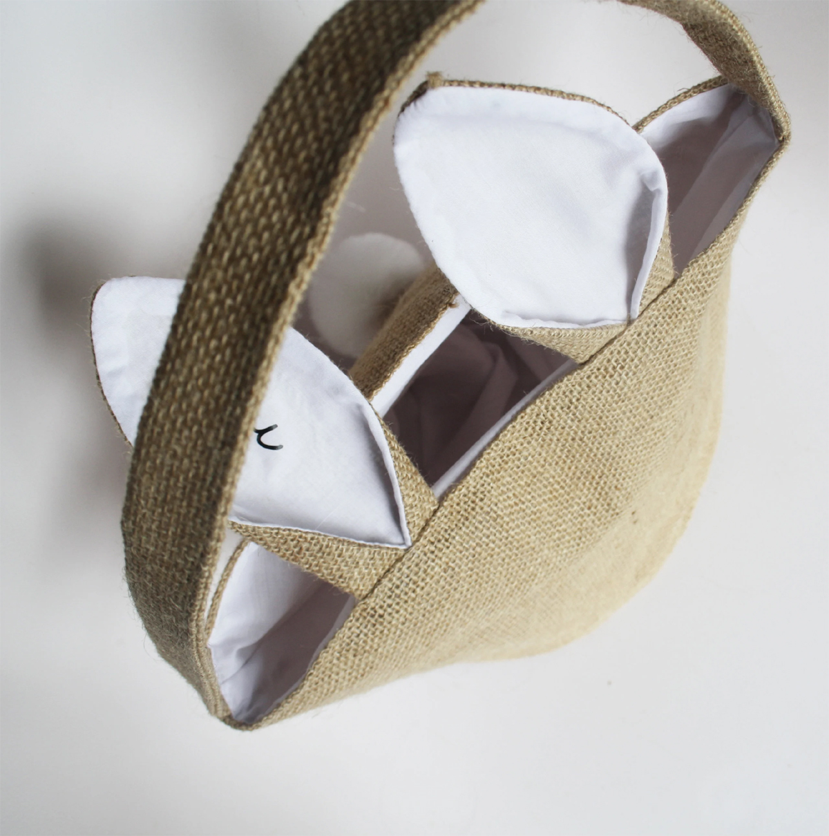 panier lapin de pâques prenom blanc beige