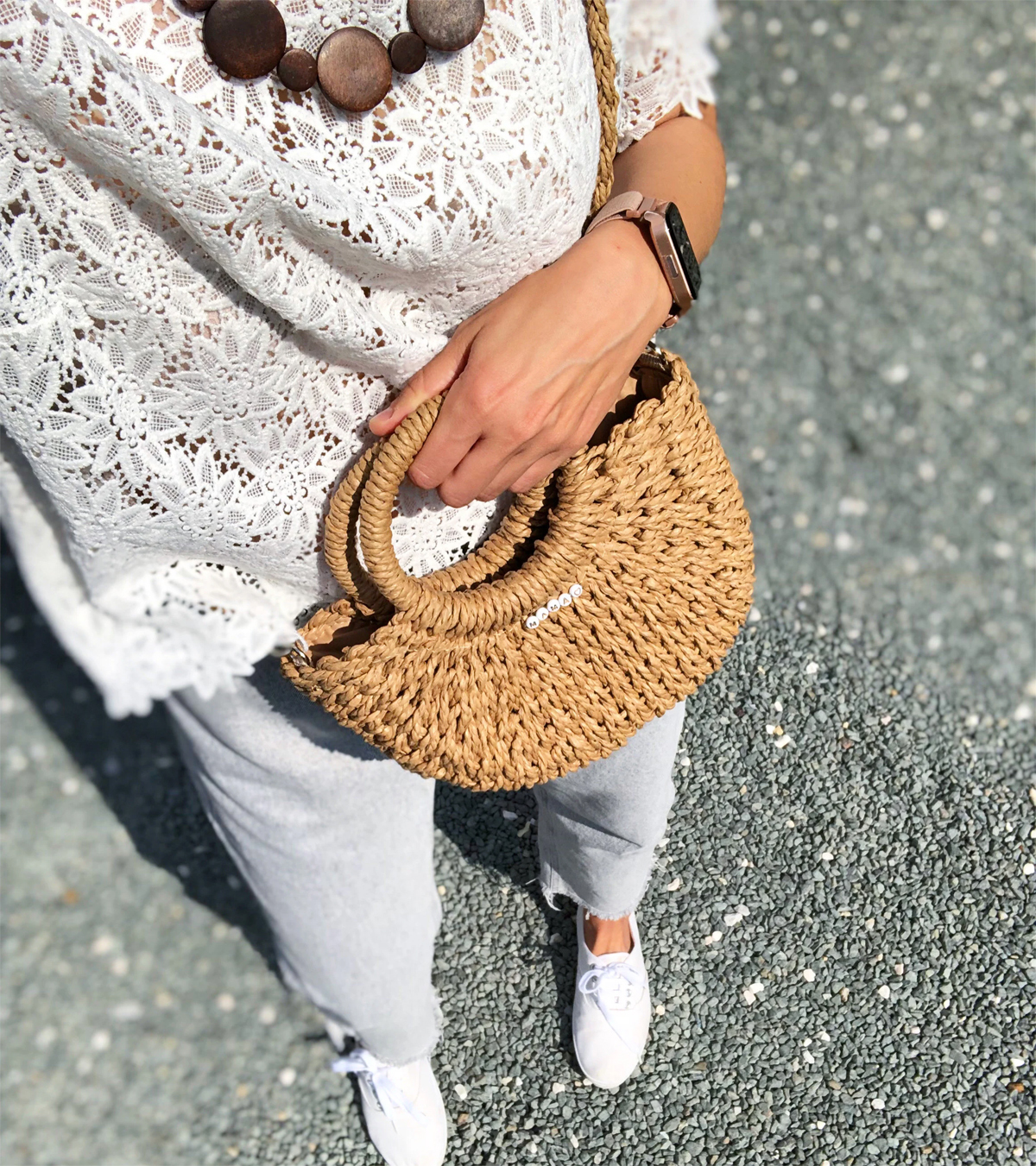 petit sac de plage en paille avec poignées rondes personnalisé