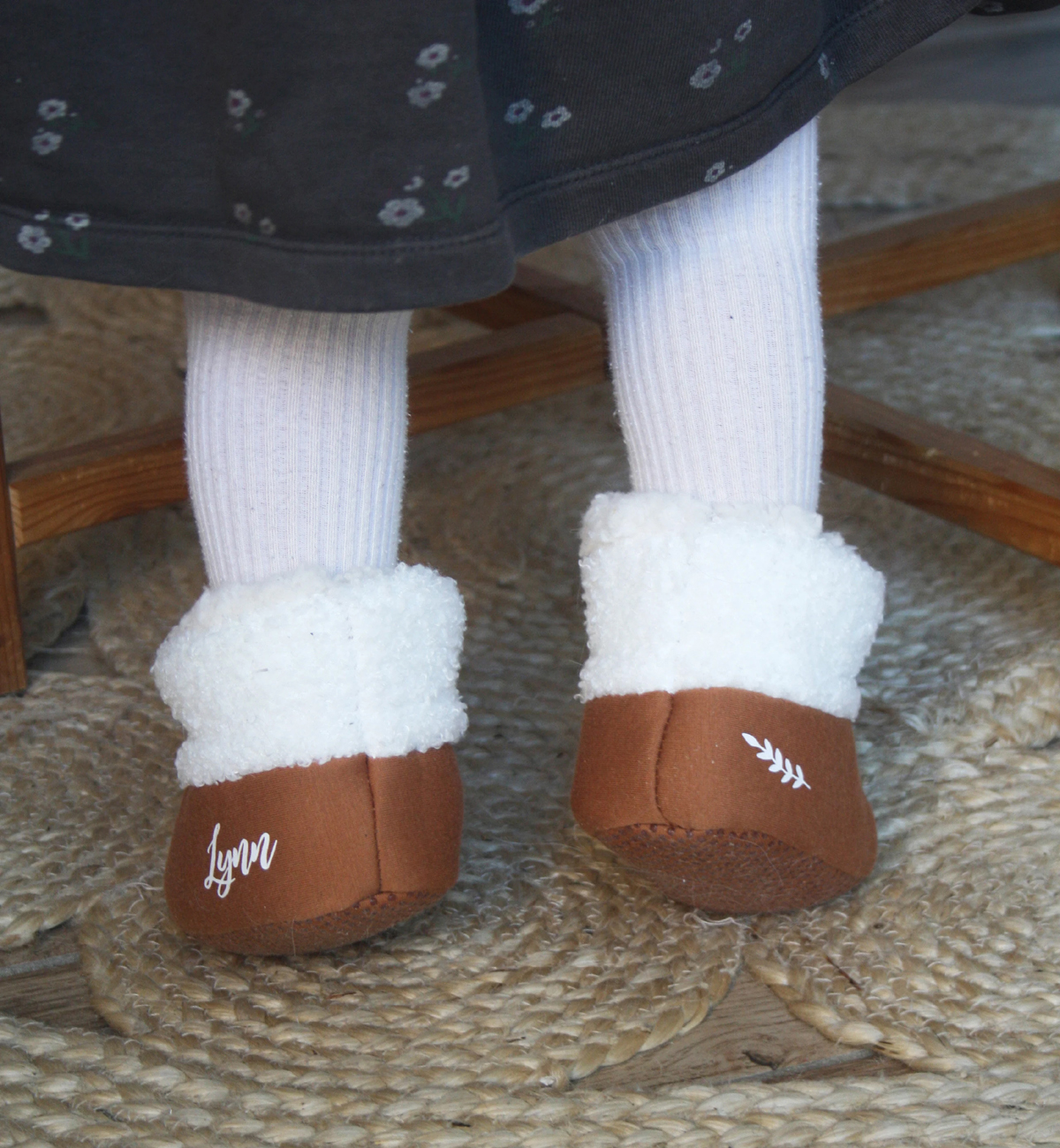 chaussons personnalisabes fausse fourrure