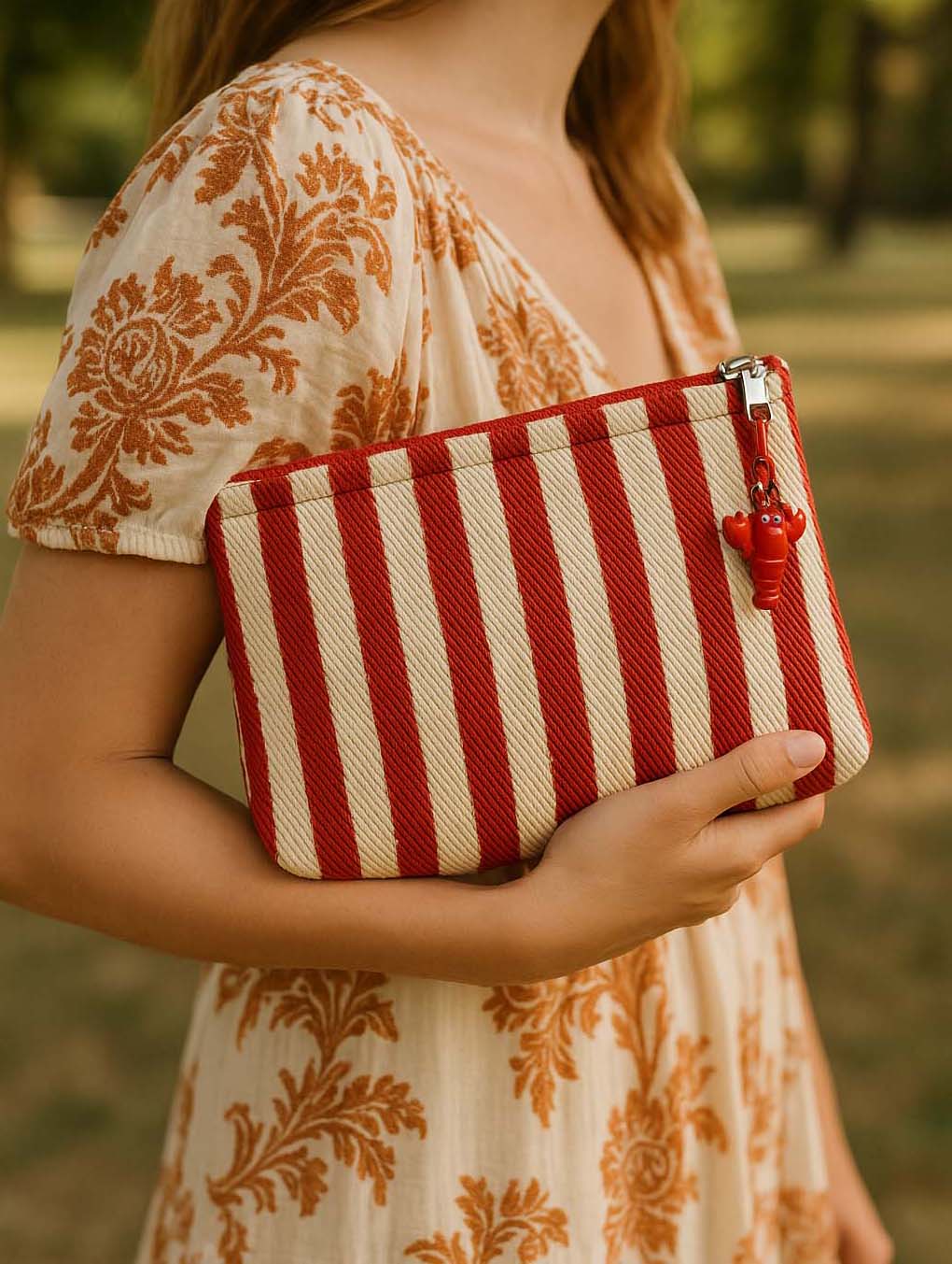 trousse-homard-rayures-rouge-maison-little