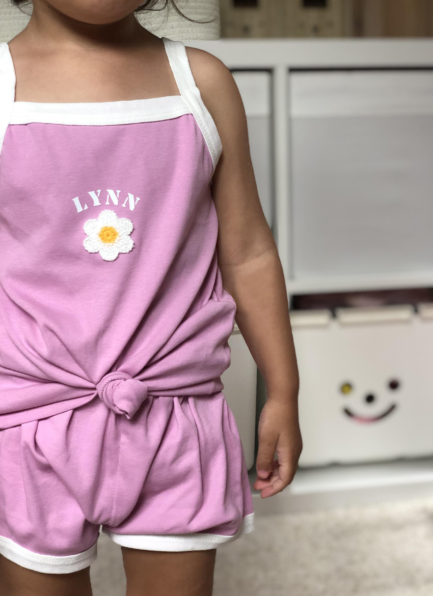 tenue-page-personnalisee-marguerite-prenom