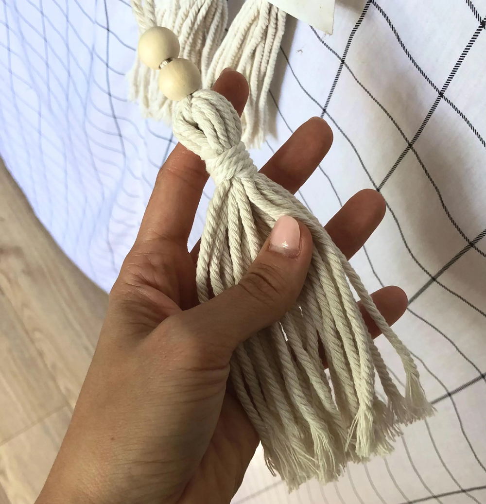 organiseur-photo-deco-pompon-macrame