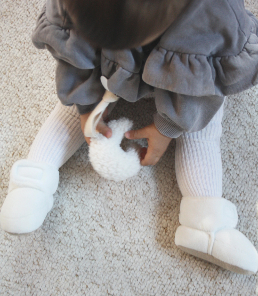 chaussons-bebe-hiver-chaud-confort-velours-personnalisable