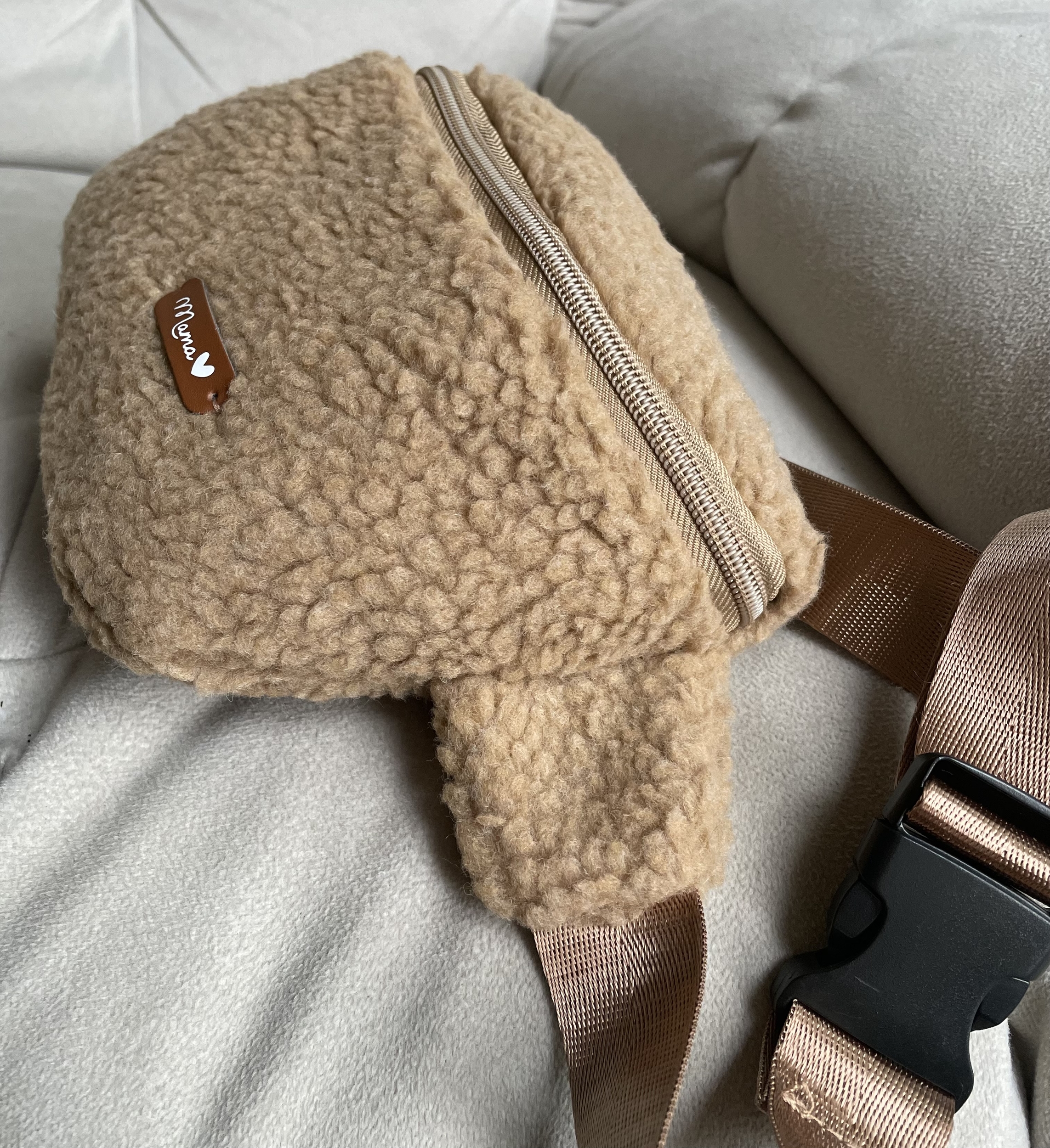 banane-teddy-beige-interieur-sac-poche-zippee