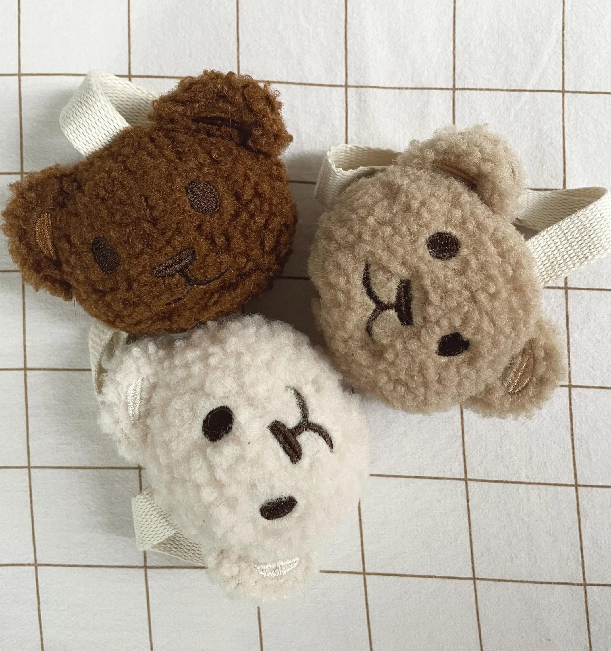 nounours tissu mouton attache sucette personnalisé
