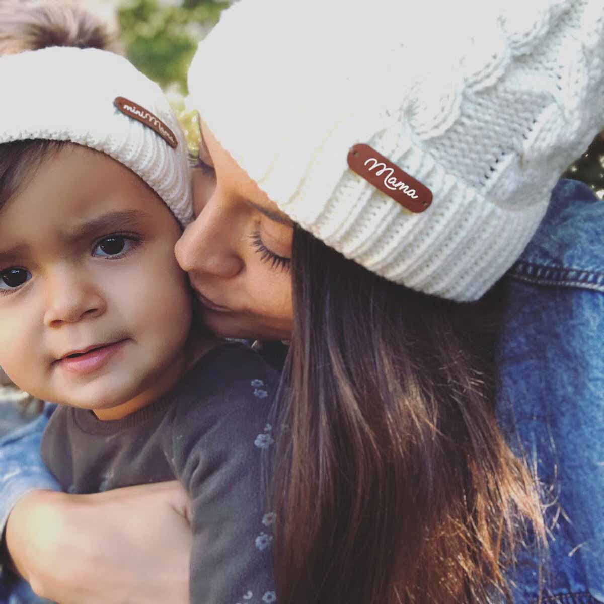 lot de 2 bonnet maman et bebe avec prénom ou texte personnalisé